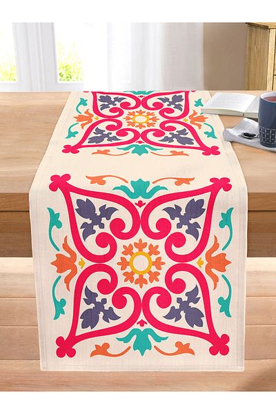 Realhomes Modern Geometric Patterned Digital Printed Decorative Stitched Raschel Knitted Runner