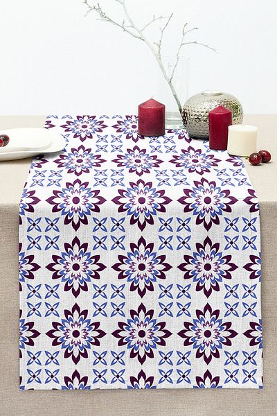 Realhomes Modern Flower Illustrated Digital Printed Decorative Stitched Raschel Knitted Runner