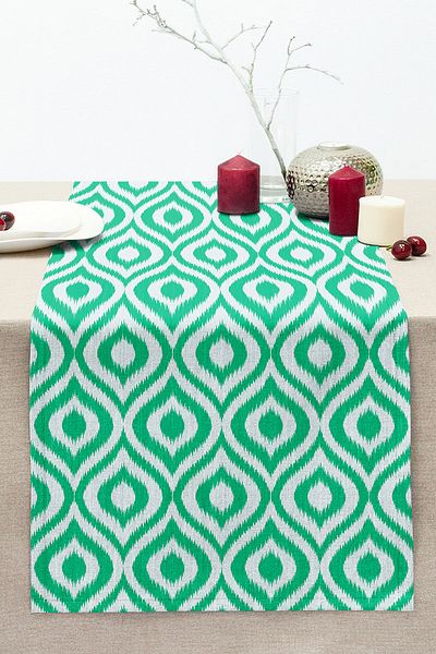 Realhomes Special Design Green Ikat Patterned Digital Printed Stitched Raschel Knitted Runner