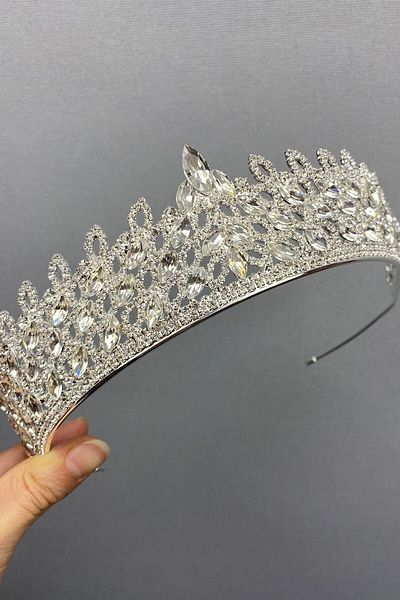 Hobigram تاج وأقراط Mia Bridal Henna لأفضل المناسبات الخاصة – إكسسوار الزفاف، تصميم أنيق، إكسسوار نسائي – Ge