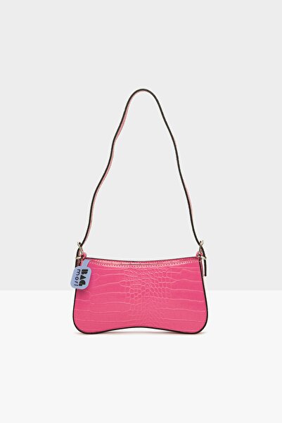 Bagmori Fuchsia Women's Mold Hand Holding Crocodile Baguette M000007216