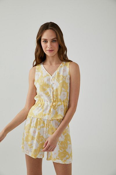 Pamuk & Pamuk Yellow Floral Patterned Sleeveless Waist Tie Shorts Set