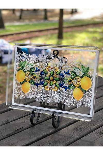Queen Bee İstanbul Lemon Lace Patterned Plexiglass Tray 40x30 cm