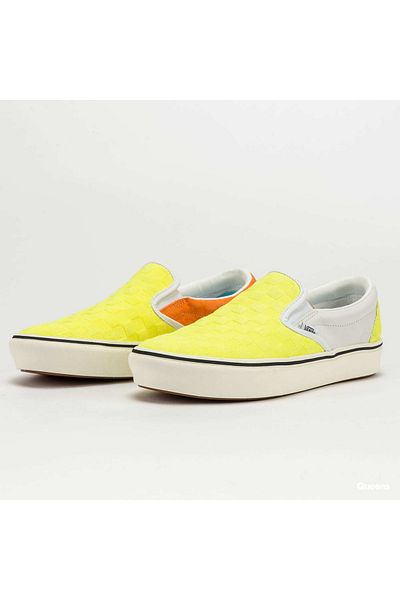 Vans Ua Comfycush سهل الارتداء Sm