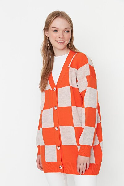 Trendyol Modest Orange Checkerboard Patterned Knitwear Cardigan TCTAW22TH0083