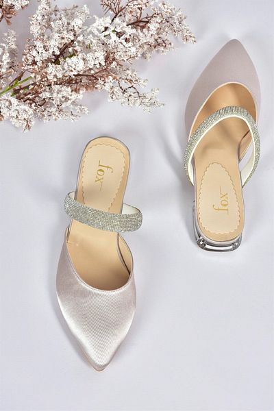 Fox Shoes Papuci de piatră din țesătură din satin argintiu M272032104