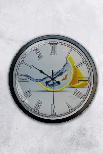 Kasva Concept ساعة حائط بوصلة معدنية سوداء مقاس 40 سم