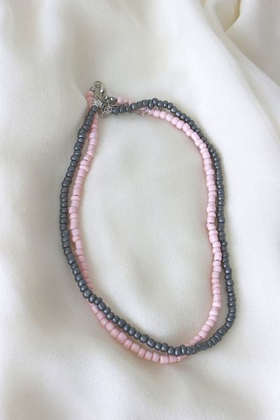 Roe takı aksesuar Choker Necklace Set of 2 Pink and Gray Color Sand Beads