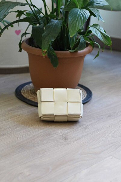 Moom Bag Kadın Krem Örme Detaylı Mini Askılı Omuz Çantası