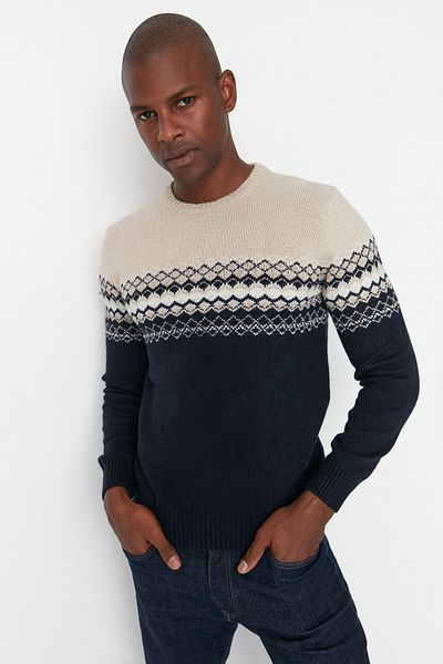 Trendyol Collection Marineblauer Slim-Fit-Strickpullover aus Jacquard – Rundhalsausschnitt TMNAW21KZ0738