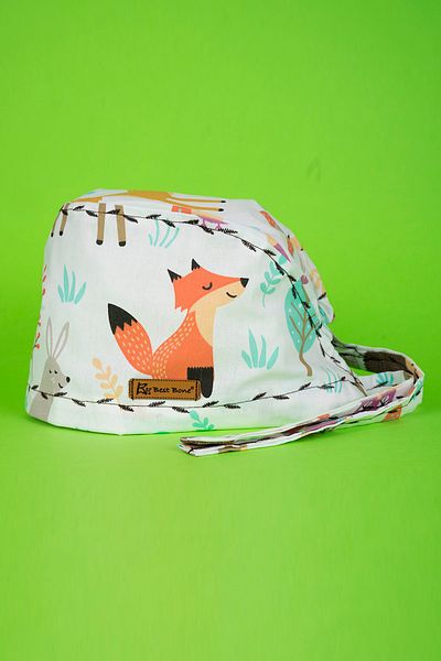 Best Bone Forest Animals Patterned Surgical Bonnet