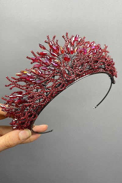 Hobigram إكسسوار العروس تاج الزهرة الأحمر موديل هينا للعروس - إكسسوار العروس، تصميم أنيق، إكسسوار نسائي