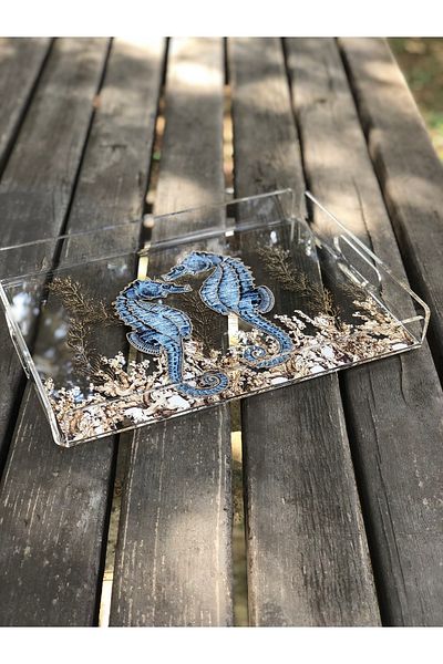 Queen Bee İstanbul Marine Series Plexiglass Tray Sea Horse 40x30cm