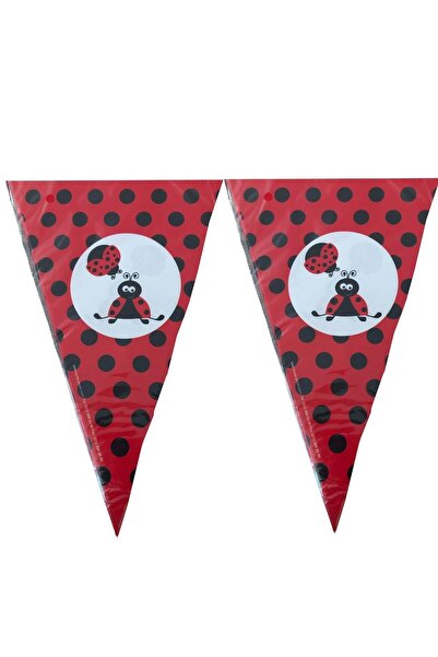 Happyland راية منقوشة على شكل خنفساء