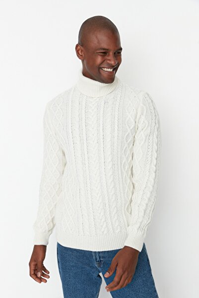 Trendyol Collection Pullover - Ecru - Slim Fit