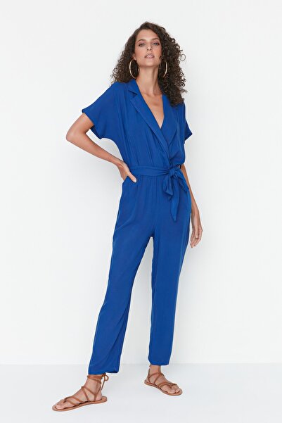 Trendyol Collection Námořnická modrá kombinéza s dvojitým límcem s páskem TWOSS19LJ0158