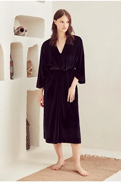 Eros Esk29668 Women's Velvet Nightgown Dressing Set