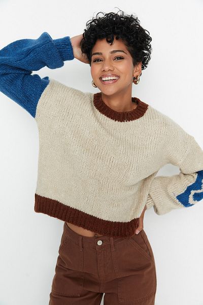 Trendyol Collection Stone Soft Textured Color Blocked Sweater TWOAW22KZ2106