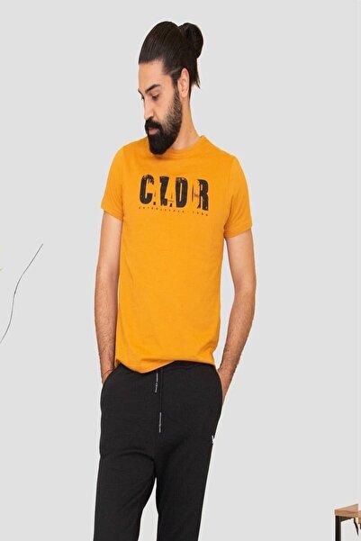 Cazador Saffron Men's T-shirt - 100% Cotton, Crew Neck, Printed 4147