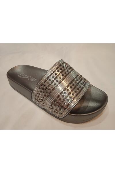 Pienn Kadın Gri Taşlı Boncuklu Tek Bantlı Terlik