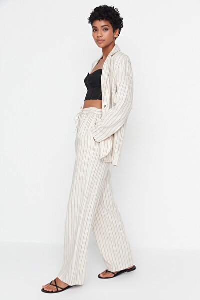 Trendyol Collection Bézs magas derekú szőtt nadrág TWOSS22PL00068