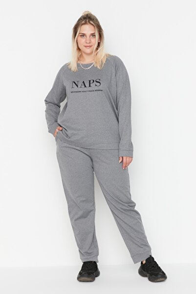 Trendyol Curve Plus Size Pajama Set - Gray - With Slogan