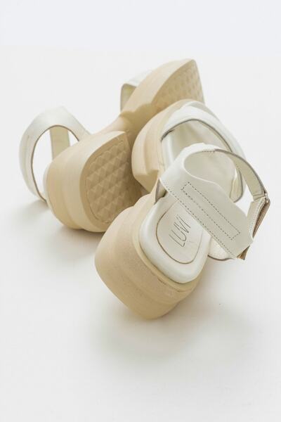 Luvi Swan Krem Kadın Deri Sandalet