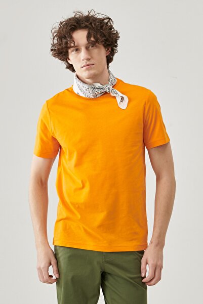 Lee Regular Fit Comfortable Fit 100% Cotton Short Sleeve Crew Neck T-Shirt