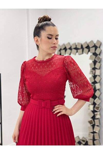 giyimmasalı Üst Dantel Alt Atlas Kumaş Pliseli Elbise - Kırmızı