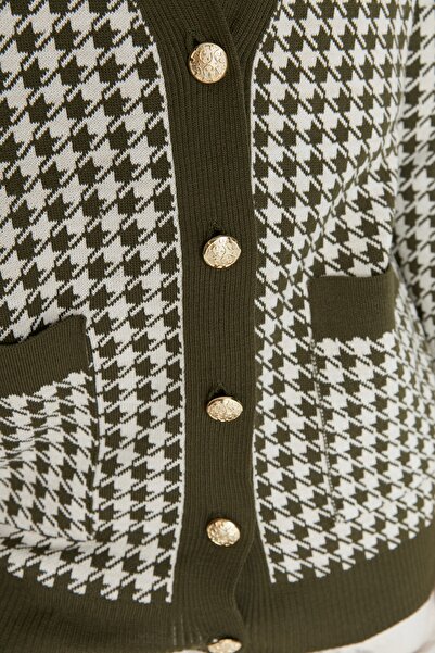 Trendyol Collection Khaki Wide Fit Knitwear Cardigan TWOAW22HI0179
