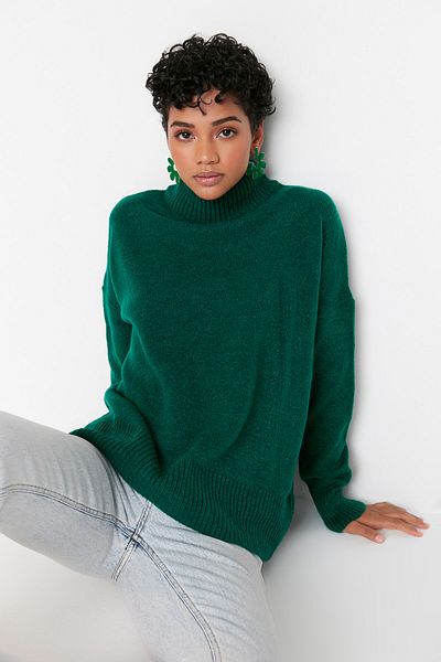 Trendyol Collection Weich strukturierter smaragdgrüner Strickpullover – weite Passform TWOAW23KZ00469