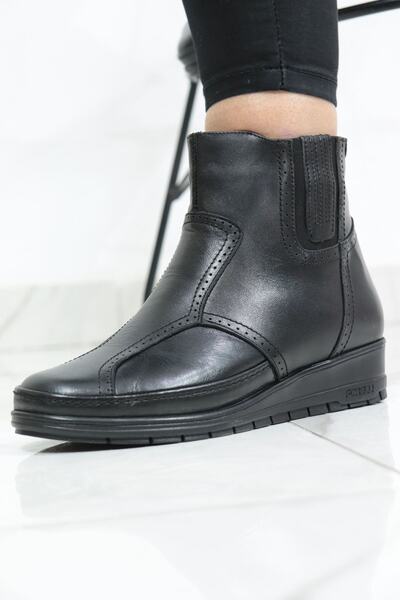 Forelli Жіночі чорні еластичні черевики 25157