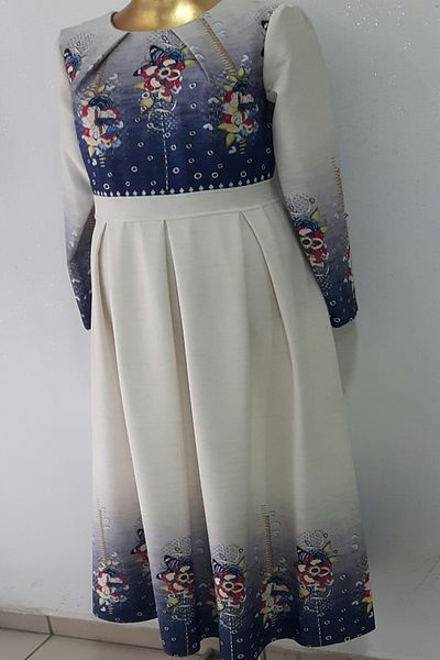etre Stylish Dress with Print Detail
