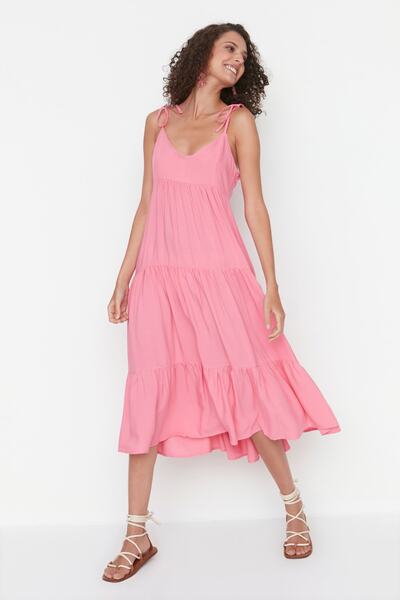Trendyol Collection Růžové šaty na ramínka TWOSS22EL00674
