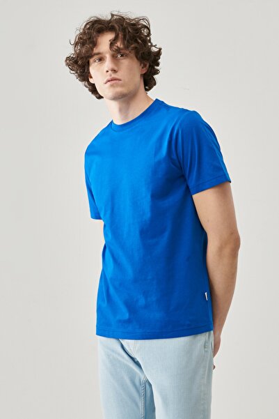 Lee تي شيرت رجالي مريح بنسبة 100% من القطن بأكمام قصيرة ورقبة دائرية