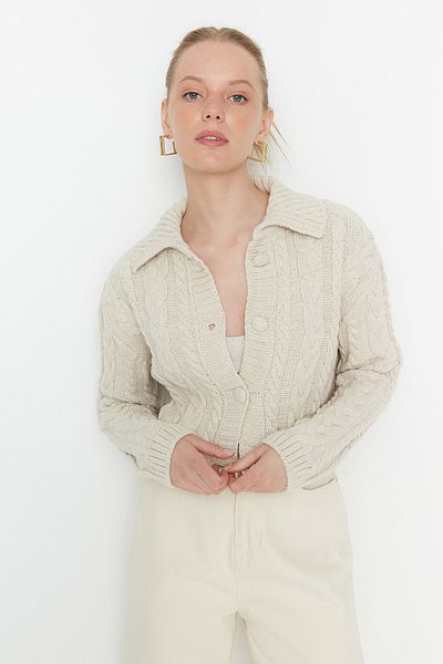 Trendyol Collection Crop-Strickjacke mit Polokragen – Stone TWOAW22HI0448