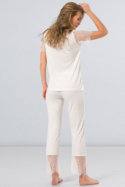 TÜREN Women's Pajama Set with Lace Shoulders and Legs