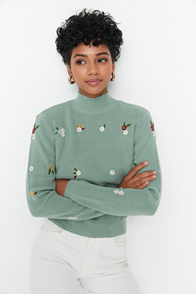 Trendyol Collection Pulover Verde Brodat Tricotaj TWOAW21KZ2106