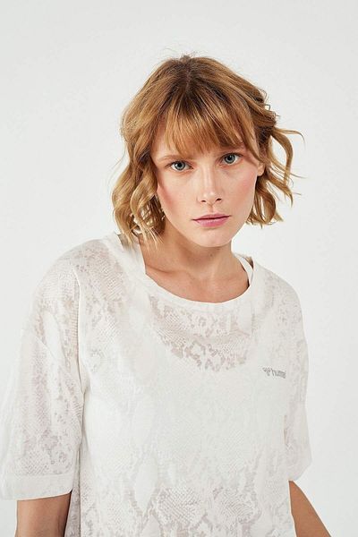 hummel Yenge Women's White Short Sleeve T-Shirt