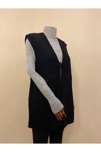 TEK Plus Size Mother Accordion Vest / Black