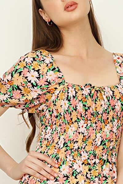 Select Moda Γυναικείο φόρεμα με μαύρο φλοράλ σχέδιο με μανίκια από γκι