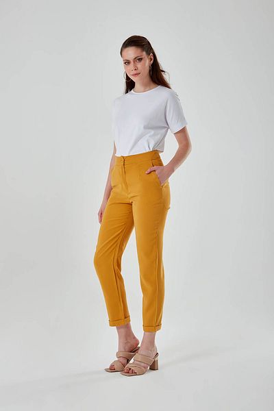 Mizalle Side Pocket Double Leg Saffron Trousers