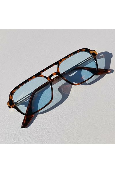 LOOKUP Vintage Square Leopard Sunglasses Plain Glasses Women Men Metal Shades Uv 400 Protection