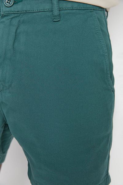 Trendyol Collection Shorts - Grün - Mittlerer Bund