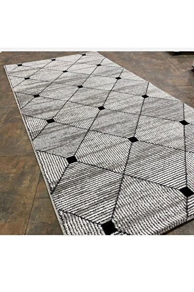 KARAR HALI Siyah Beyazlı Salon Halısı