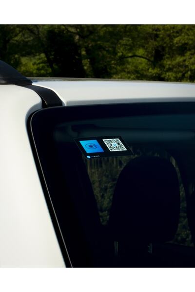 Destade Nfc Ve Qr Kod Özellikli Dijital Araba Sticker