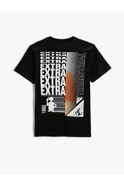 Koton Κρέας. Τυπωμένο T-Shirt με άδεια χρήσης