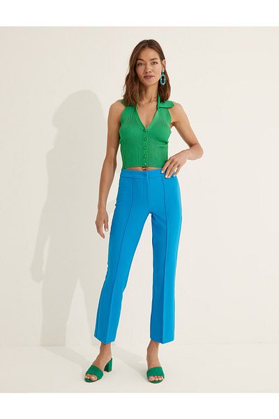 Koton Melis Ağazat X – Crop-Hose mit Nahtdetail