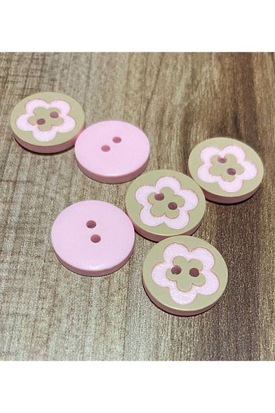 Öztürk Daisy Baby Button. 1.5cm Pack of 6.
