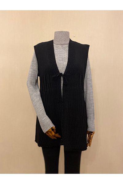 TEK Plus Size Mother Accordion Vest / Black